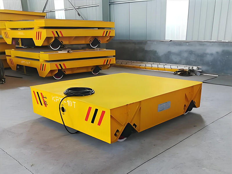 Heavy duty transport vehicle